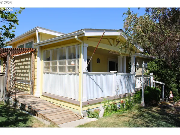 $325,000 | 707 Harrison Street, Wasco, OR 97065