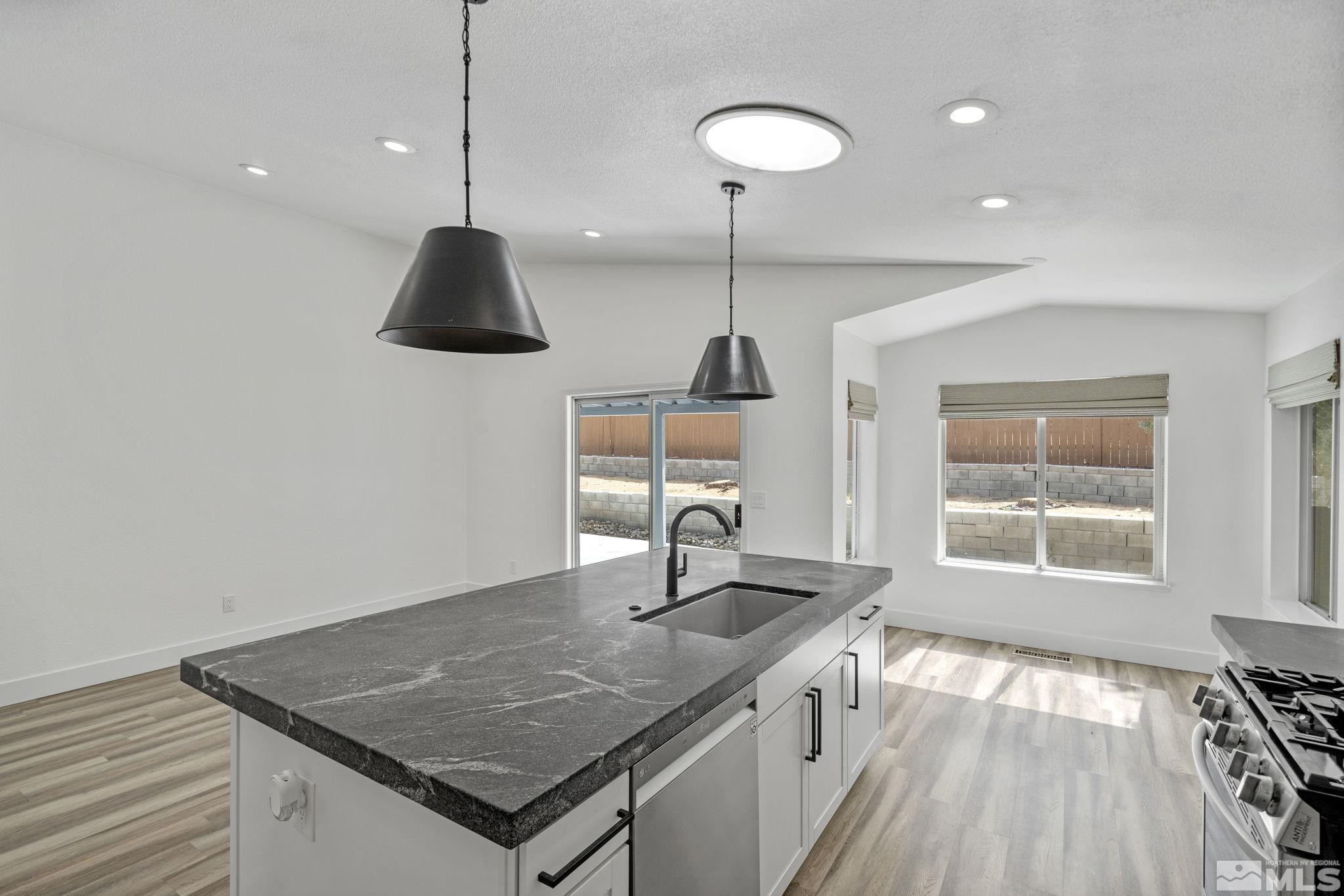 910 University Green Court Reno, NV 89512 - Photo 18 of 40 Photo 18