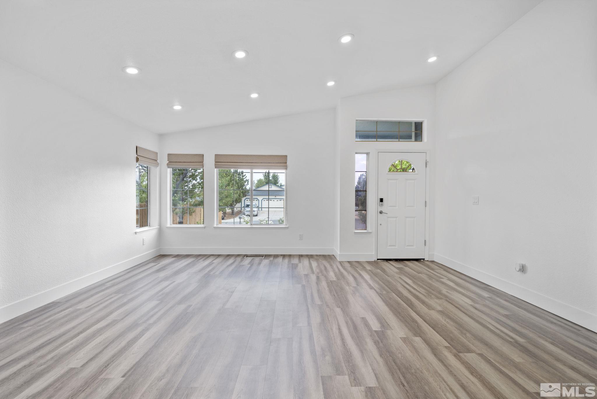 910 University Green Court Reno, NV 89512 - Photo 4 of 40 Photo 4