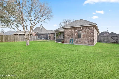 $247,000 | 406 Deer Meadow Boulevard, Broussard, LA 70518