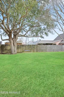 $247,000 | 406 Deer Meadow Boulevard, Broussard, LA 70518