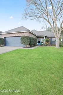 $247,000 | 406 Deer Meadow Boulevard, Broussard, LA 70518