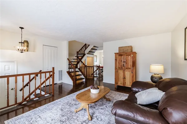 $189,900 | 105 Jordache Lane, Ogden, NY 14559