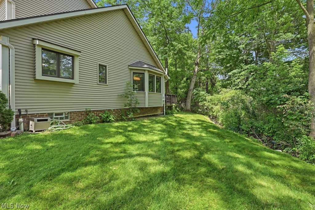 2323 Call Road Stow, OH 44224 - Photo 2 of 42 Side view