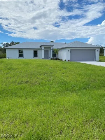 $1,850 | 1867 Maiden Street, Lehigh Acres, FL 33972