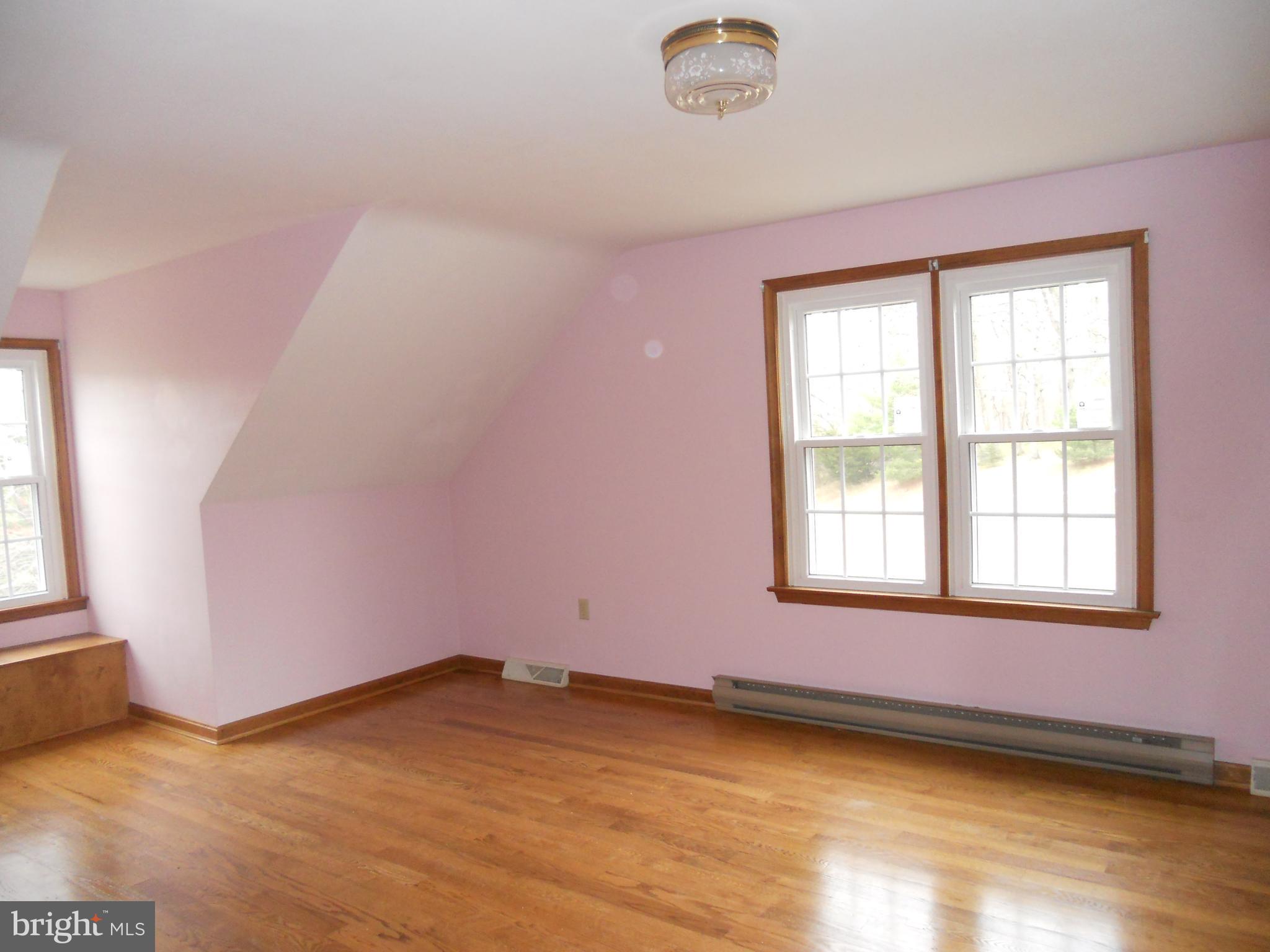 1755 Manchester Road Westminster, MD 21157 - Photo 12 of 38 Spacious master bedroom.