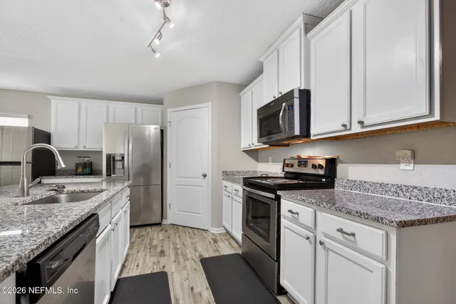 $315,000 | 3643 Summit Oaks Drive, Green Cove Springs, FL 32043