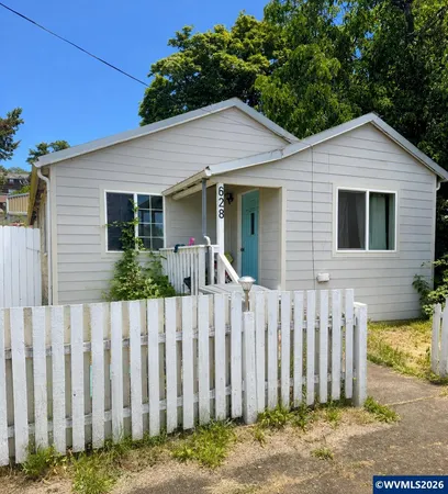 $299,900 | 628 Oak Street, Brownsville, OR 97327
