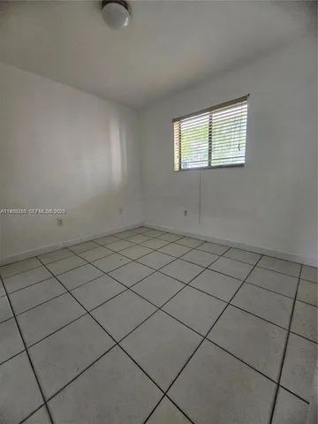 $2,190 | 5460 West 21st Court, Unit 310, Hialeah, FL 33016