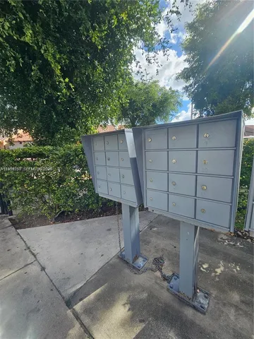 $2,190 | 5460 West 21st Court, Unit 310, Hialeah, FL 33016