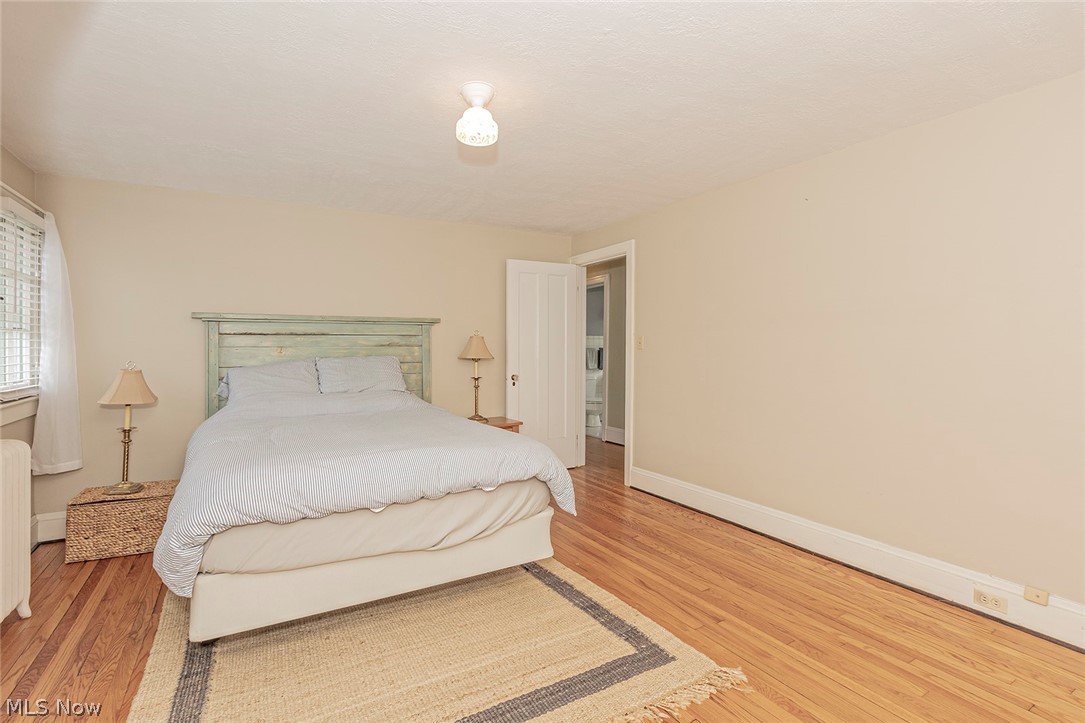 3085 Warrington Road Cleveland, OH 44120 - Photo 26 of 35