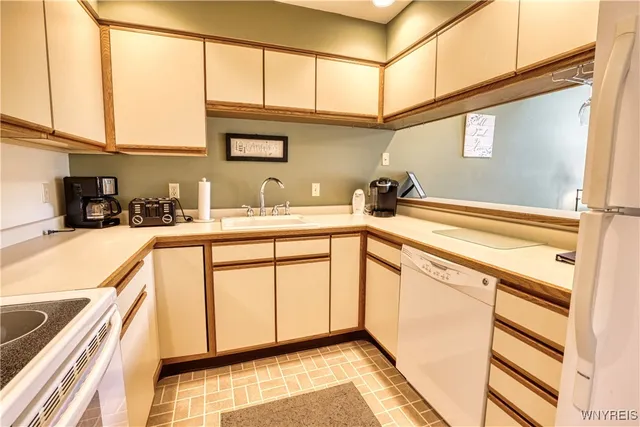 $350,900 | 204 Wildflower, Ellicottville, NY 14731