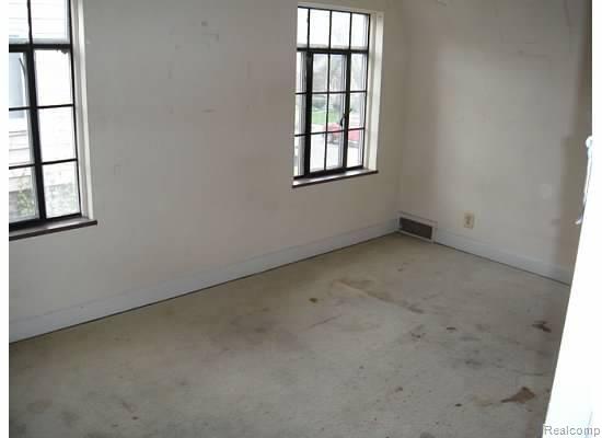 4390 Devonshire Road Detroit, MI 48224 - Photo 8 of 13 bedroom 2.jpg