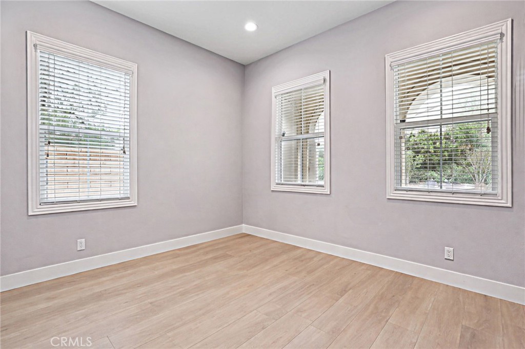 30 Cooper Lake Forest, CA 92630 - Photo 20 of 67