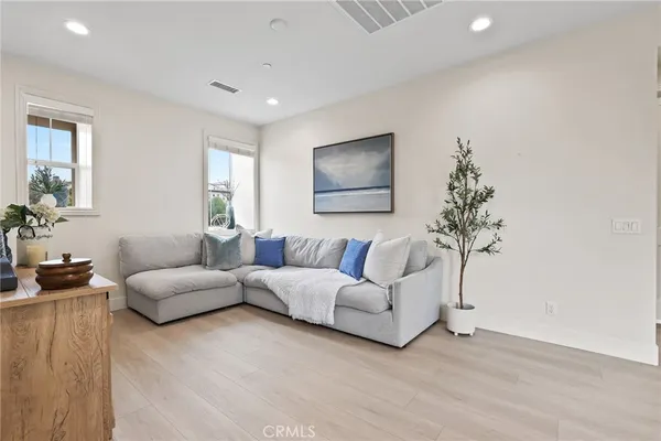 $2,798,000 | 30 Cooper, Lake Forest, CA 92630