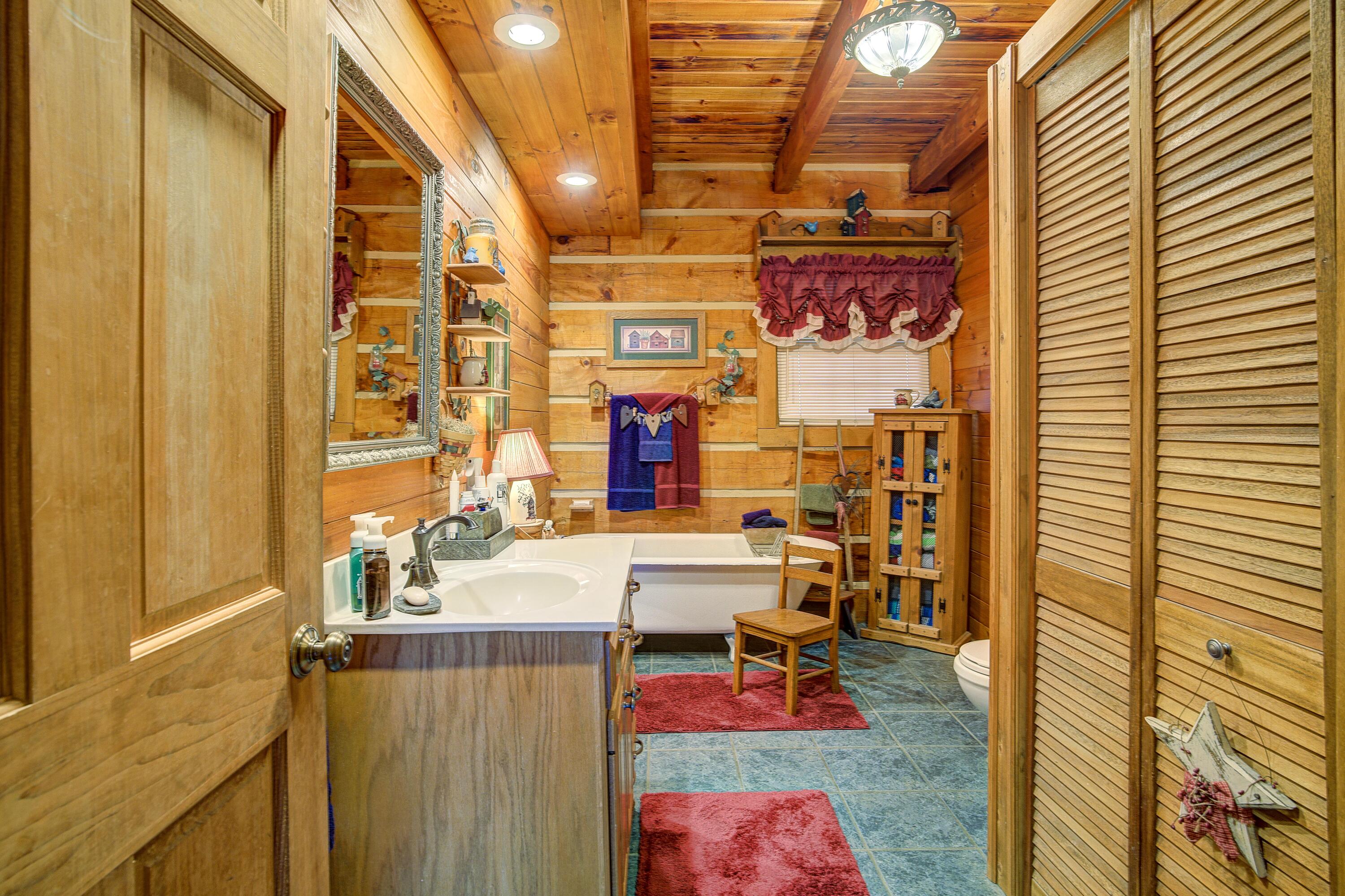 320 Timber Ridge Road Bluff City, TN 37618 - Photo 33 of 91 Timber-25