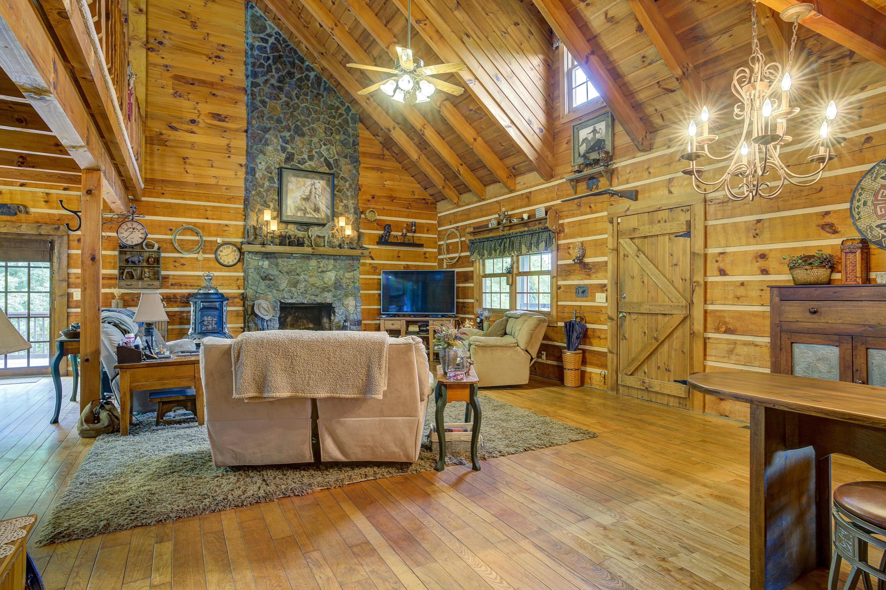 320 Timber Ridge Road Bluff City, TN 37618 - Photo 10 of 91 Timber-3