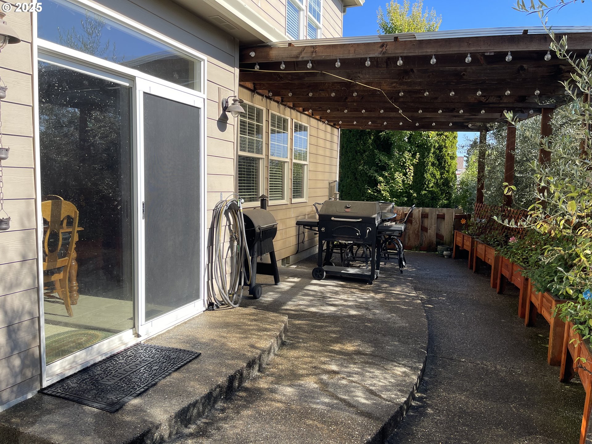 165 Danielle Drive Winston, OR 97496 - Photo 15 of 48