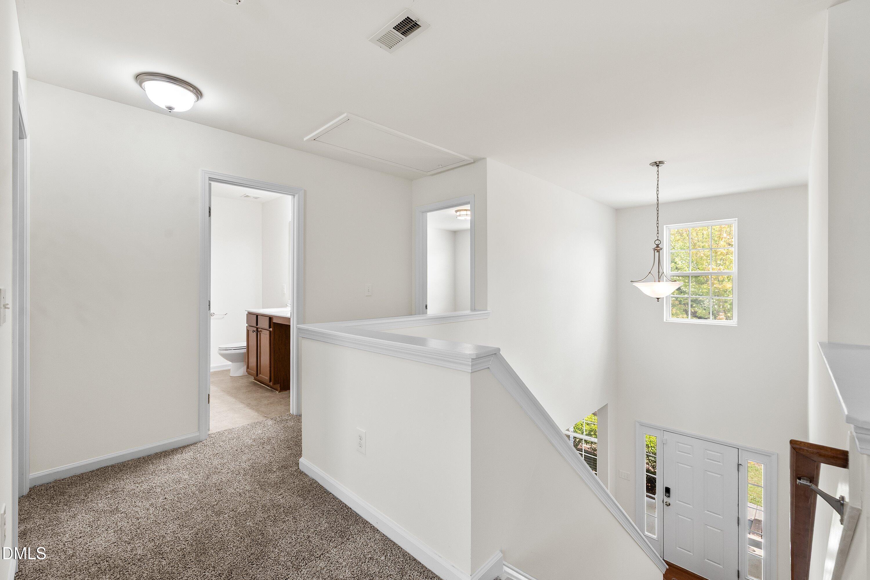 103 Thorngate Road Durham, NC 27703 - Photo 24 of 50 30-103 Thorngate Rd_7387