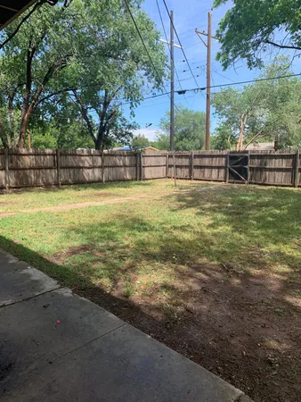 $1,300 | 3620 32nd Street, Lubbock, TX 79410
