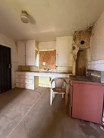 $156,200 | 28385 California Avenue, Madera, CA 93638