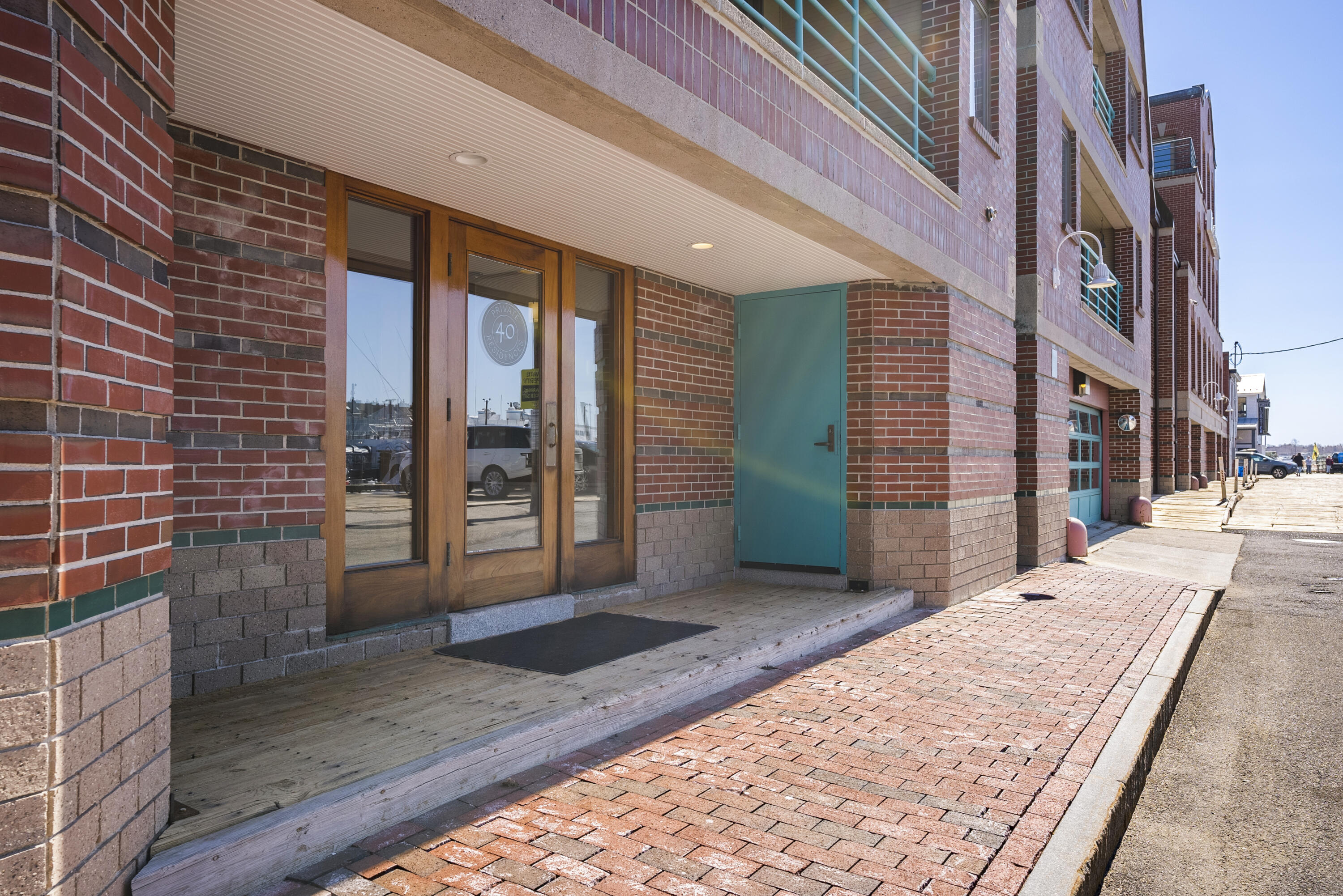 40 Portland Pier, Unit 2 Portland, ME 04101 - Photo 9 of 45 DSC08716