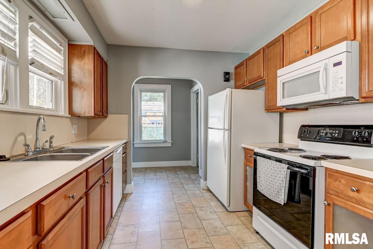 2040 South State Street Springfield, IL 62704 - Photo 12 of 30