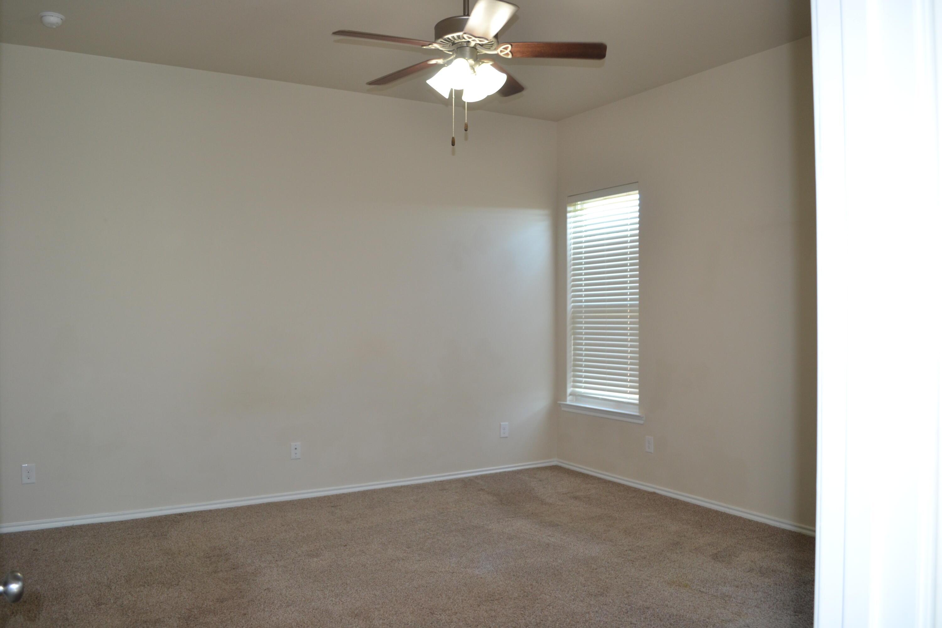 7408 99th Street Lubbock, TX 79424 - Photo 25 of 41 DSC_0623