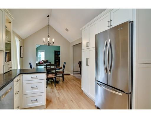 31 Stacey Road Marlborough, MA 01752 - Photo 5 of 25 Gallery Image 5