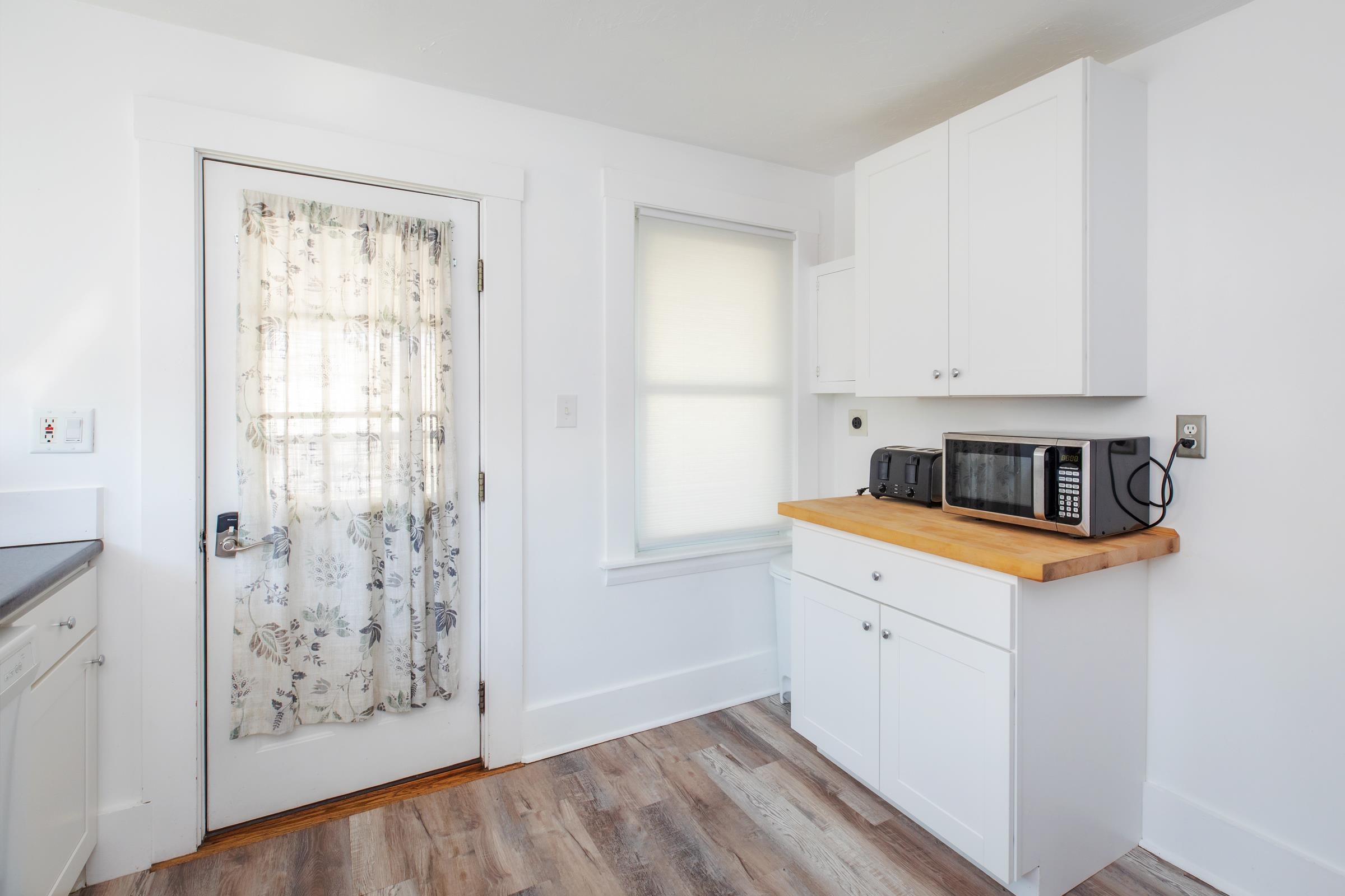 18 Highland Avenue Hampton, NH 03842 - Photo 15 of 38