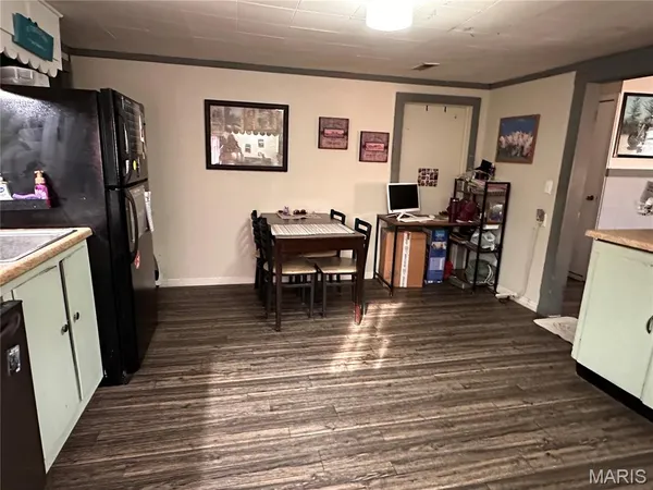 $93,000 | 433 South Street, Lebanon, MO 65536