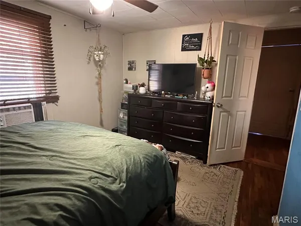 $93,000 | 433 South Street, Lebanon, MO 65536