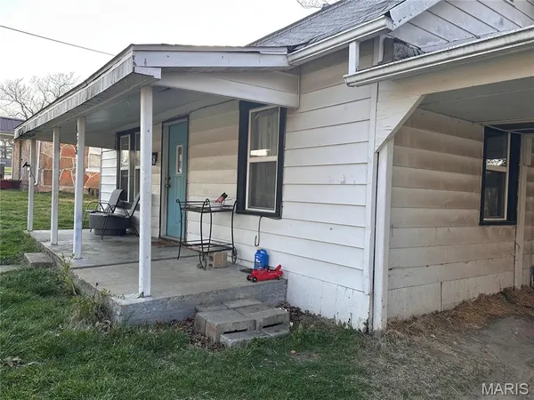 $93,000 | 433 South Street, Lebanon, MO 65536