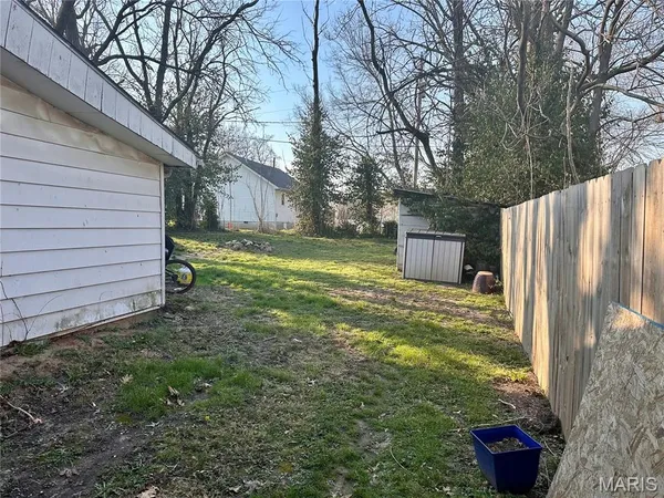 $93,000 | 433 South Street, Lebanon, MO 65536