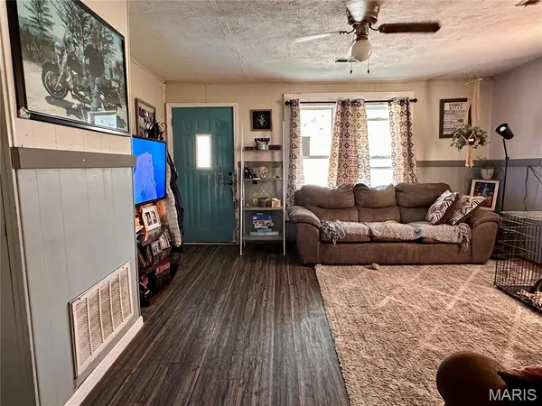 $93,000 | 433 South Street, Lebanon, MO 65536