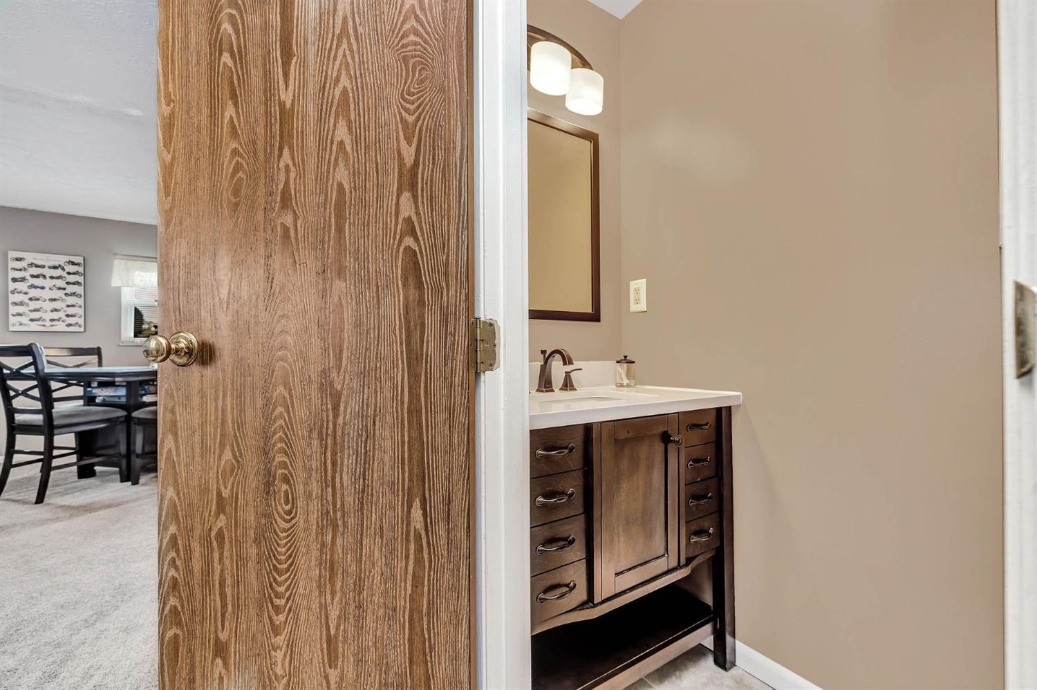 1028 Pontius Road Cincinnati, OH 45233 - Photo 39 of 50