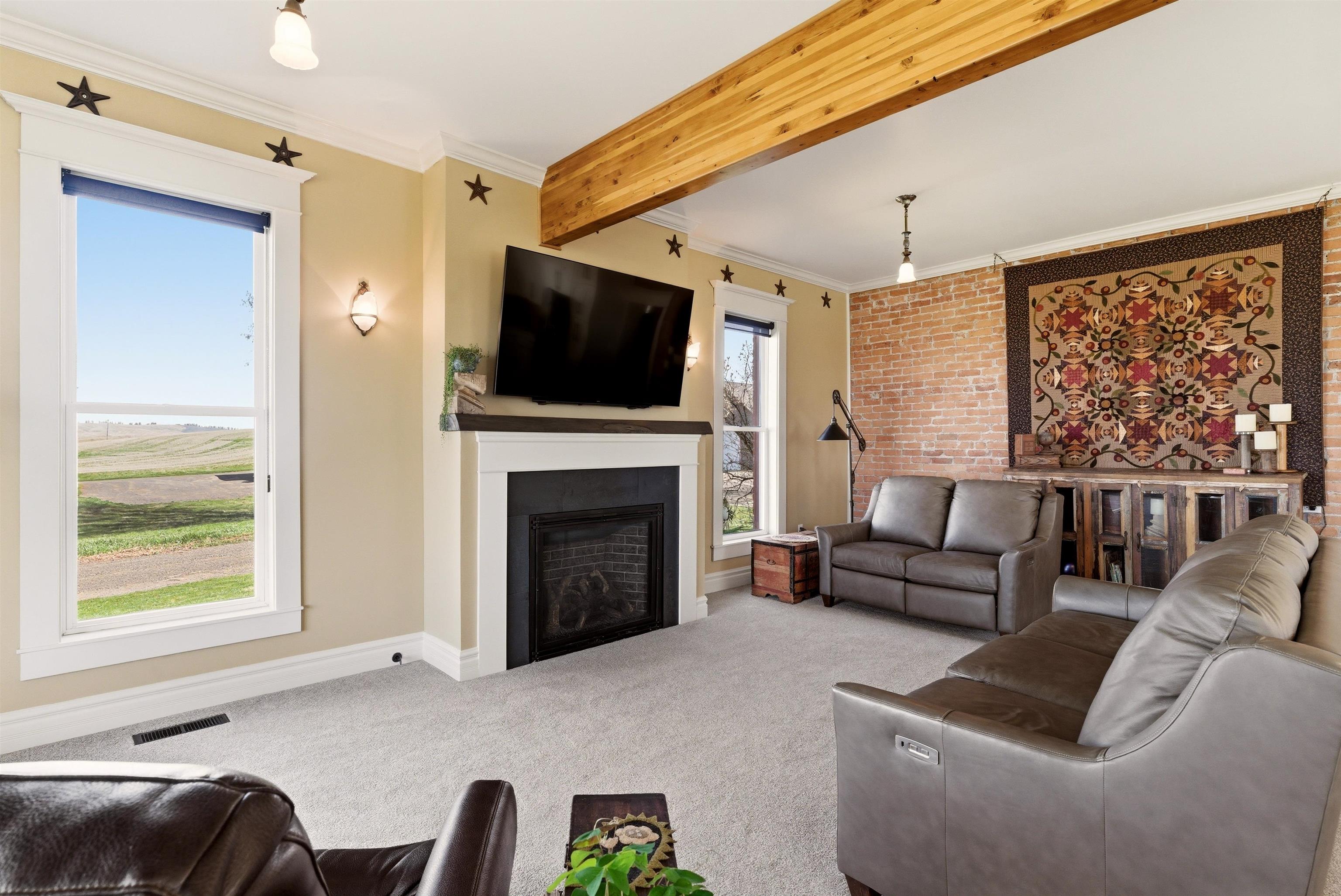 28752 Tramm Road North Reardan, WA 99029 - Photo 2 of 50