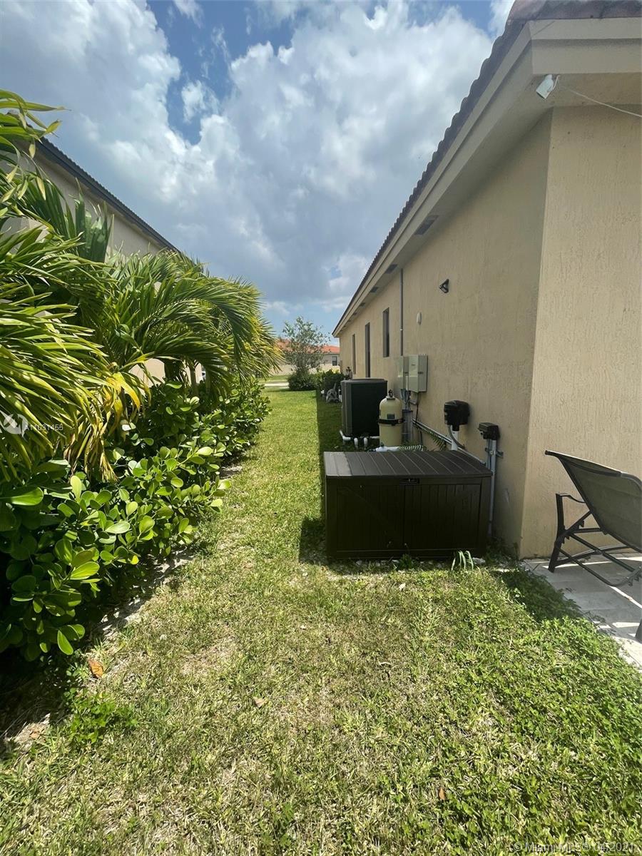 27760 Southwest 135th Ave Road Homestead, FL 33032 - Photo 24 of 27 Gallery Image 24