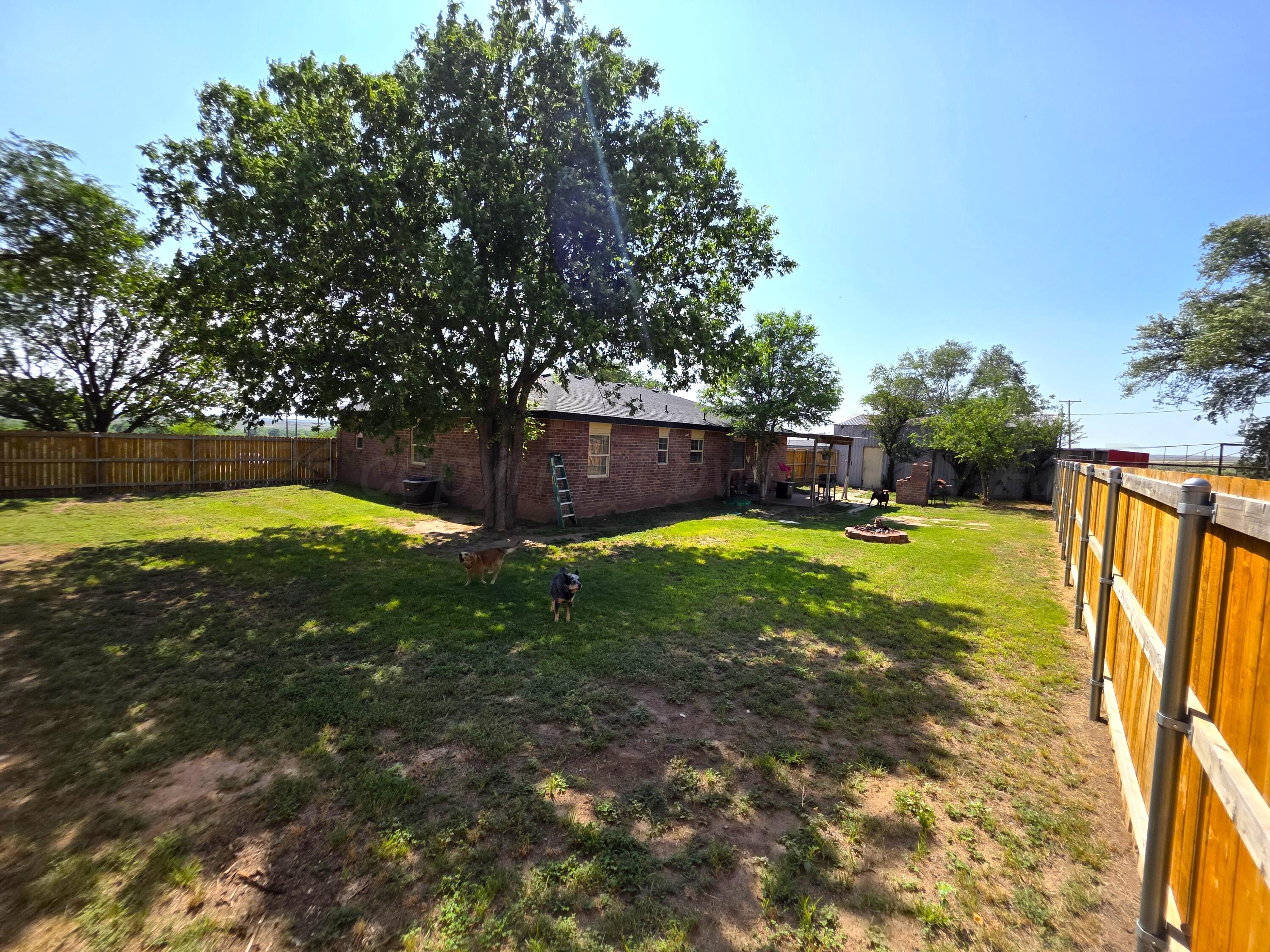 7921 Tumbleweed Road Lefors, TX 79054 - Photo 31 of 32 Backyard