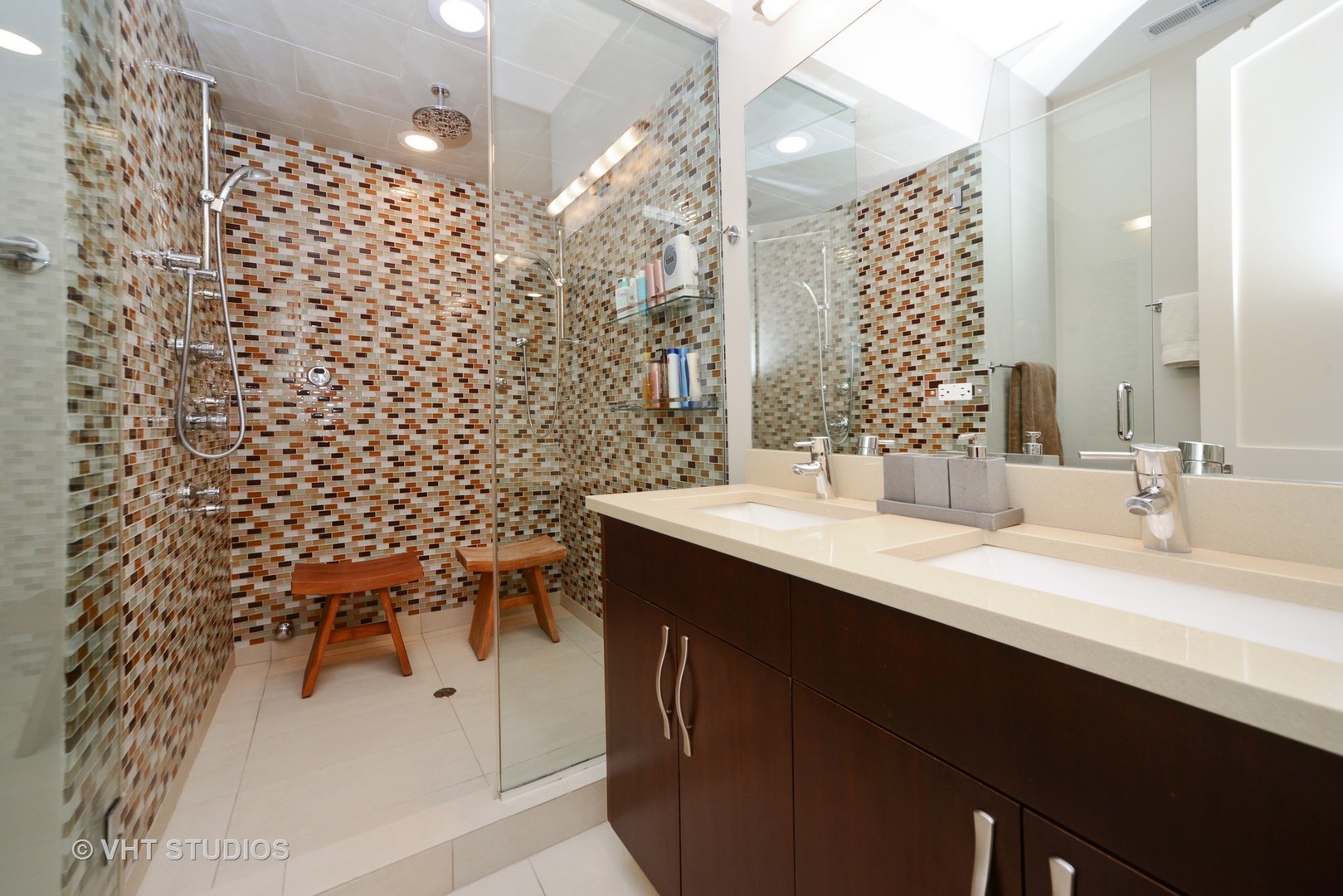 2133 West Rice Street, Unit 2 Chicago, IL 60622 - Photo 9 of 13