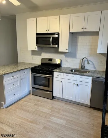 $2,350 | 9 Lois Place, Unit 2, Bloomfield, NJ 07003