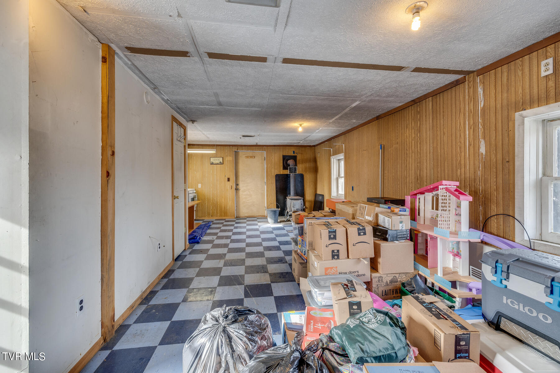 108 John Taylor Road Elizabethton, TN 37643 - Photo 43 of 53 042