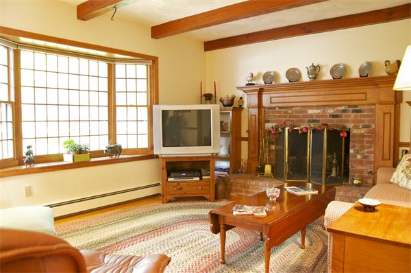 116 Summer Street Maynard, MA 01754 - Photo 2 of 30 Gallery Image 2