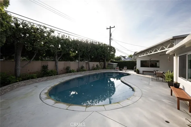 $2,695,000 | 6470 East Mantova Street, Long Beach, CA 90815