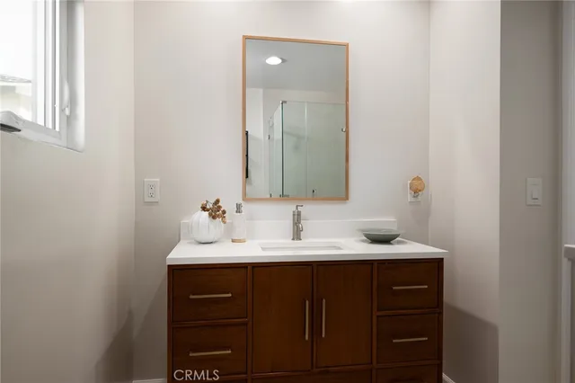 $2,695,000 | 6470 East Mantova Street, Long Beach, CA 90815