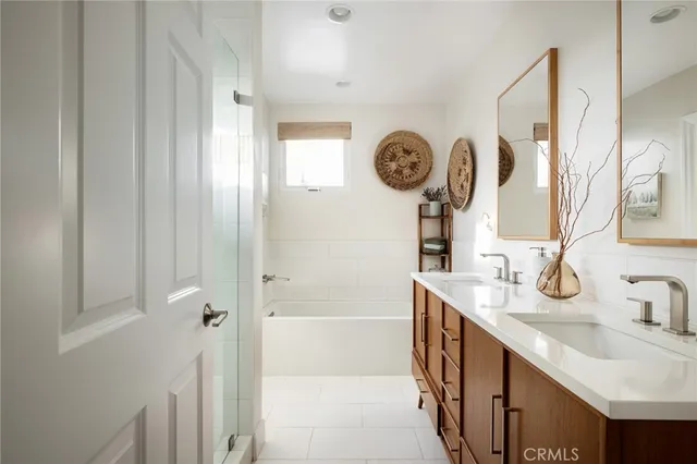 $2,695,000 | 6470 East Mantova Street, Long Beach, CA 90815