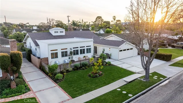 $2,695,000 | 6470 East Mantova Street, Long Beach, CA 90815