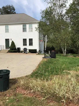 $2,300 | 1 1/2 Main Street, Unit B, Spencer, MA 01562