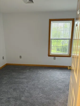 $2,300 | 1 1/2 Main Street, Unit B, Spencer, MA 01562