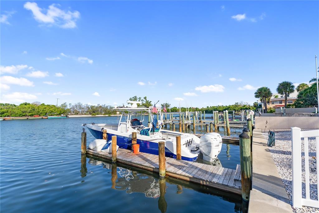 9022 Midnight Pass Road, Unit 112 Sarasota, FL 34242 - Photo 36 of 40